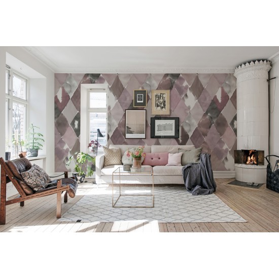 Big Harlequin, Plum Big Harlequin, Plum